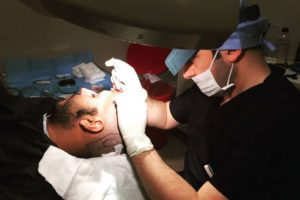 por que ir a turquia para un microinjerto capilar