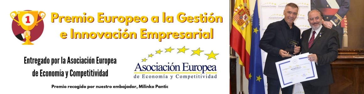 Premio Europeo a la Gestión e Innovación Empresarial entregado por la Asociación Europea de Economía y Competitividad (1) Premio europeo a la gestión e innovación empresarial recogido por microfue